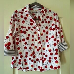 FoxCroft NYC Designer Cherry Print Button-Up Blouse Women’s Size 6P